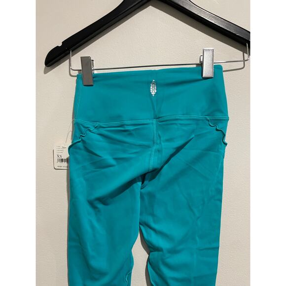 NWT FP Movement x Free People Hearts Aflutter Ankle Legging Wavy Waters Women XS - Picture 6 of 7